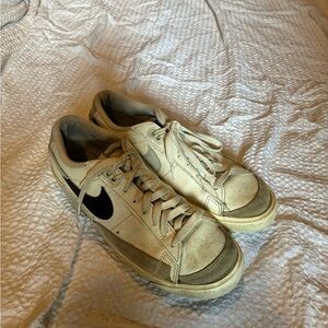 Nike Blazers - Cream and Black Retro Sneakers